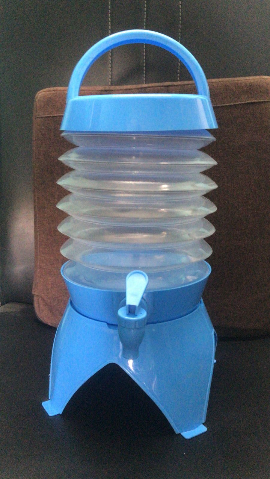 FOLDING WATER STORAGE JUG TANK